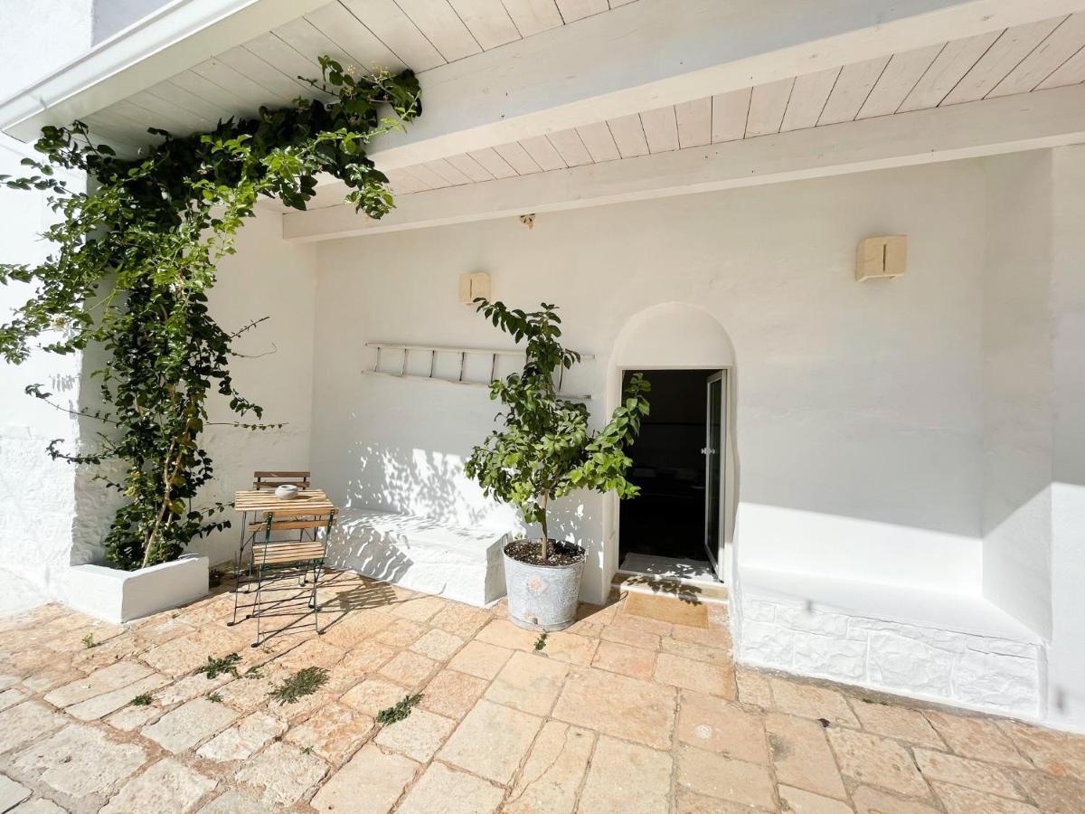 Готель Trullo San Vincenzo Con Piscina Монополі Екстер'єр фото