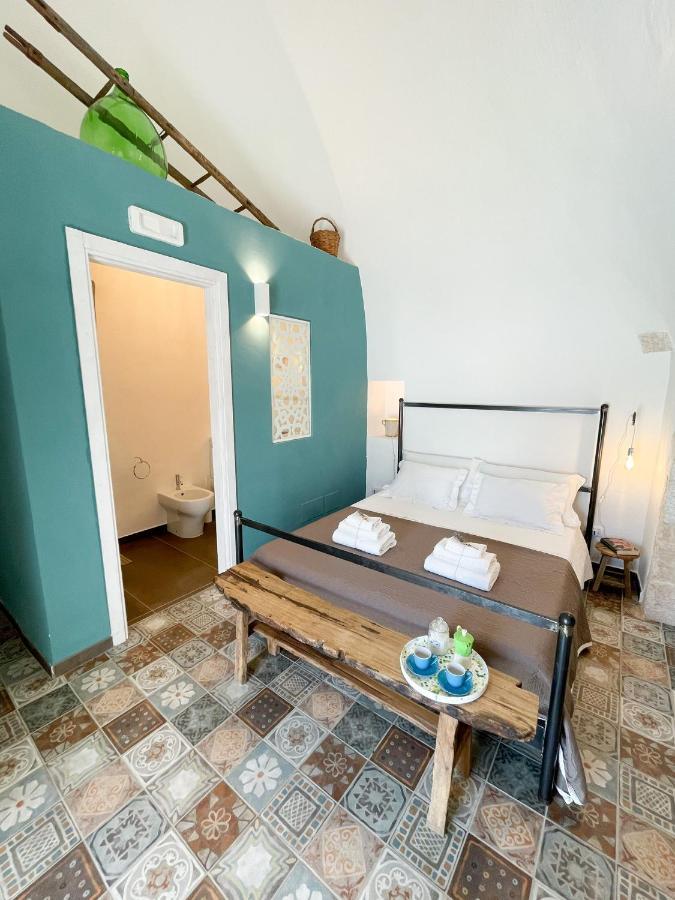 Готель Trullo San Vincenzo Con Piscina Монополі Екстер'єр фото