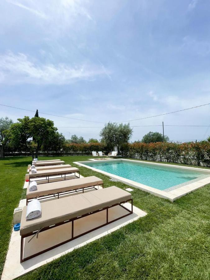 Готель Trullo San Vincenzo Con Piscina Монополі Екстер'єр фото